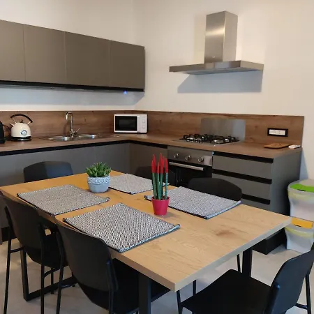 La Stazione Guest house *