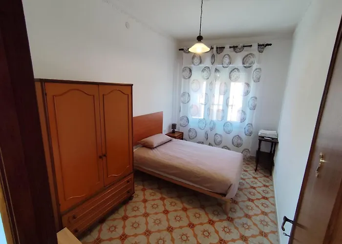 La Stazione מונסרטו