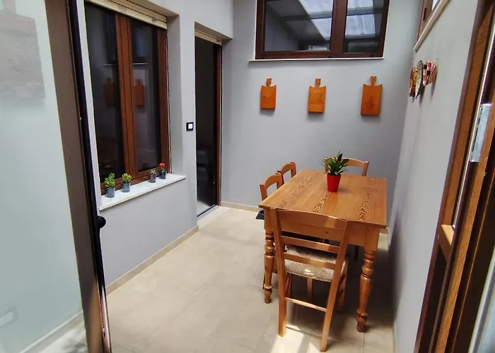 La Stazione * מונסרטו